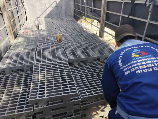 Nắp(Vỉ) Mương Grating Mạ Kẽm 21 Nắp(Vỉ) Mương Grating Mạ Kẽm