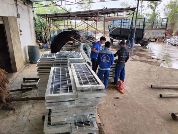 Nắp(Vỉ) Mương Grating Mạ Kẽm